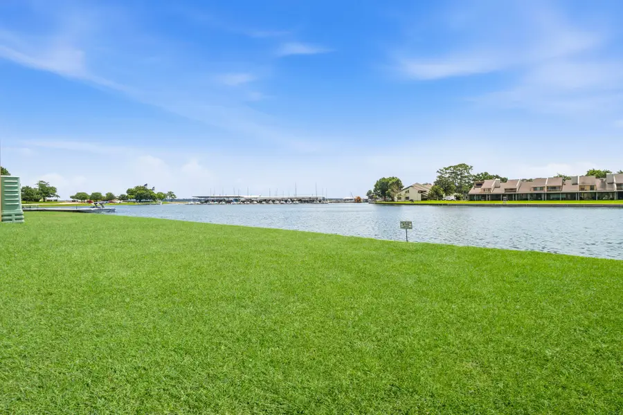 12600 Melville Drive #101, Montgomery, TX 77356 - #2