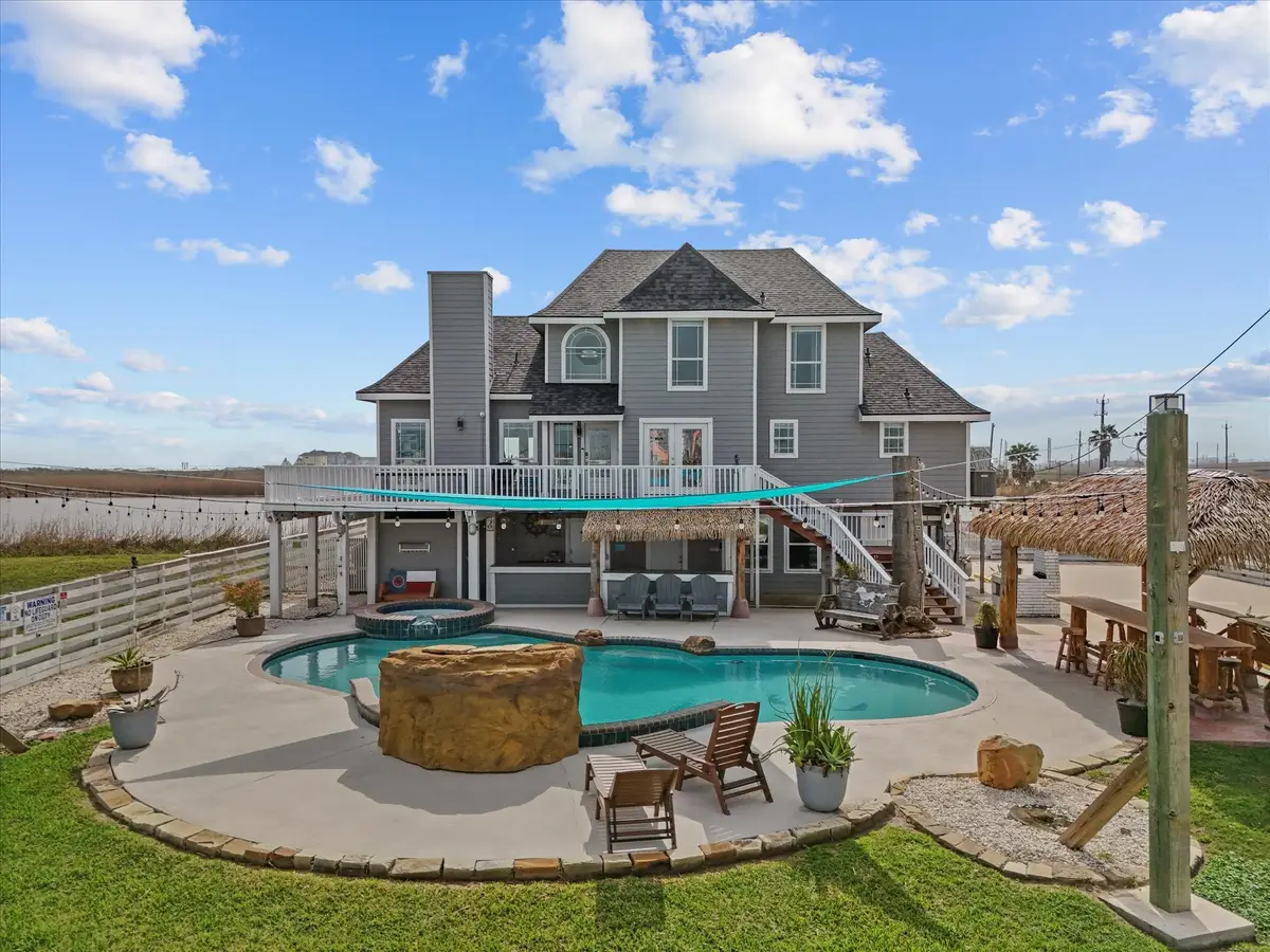 319 Francis Cove, Surfside Beach, TX 77541 - #1