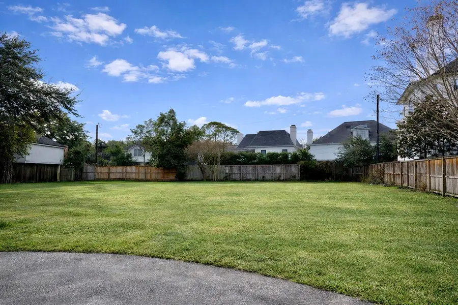 25 W Broad Oaks Drive, Houston, TX 77056 - #3