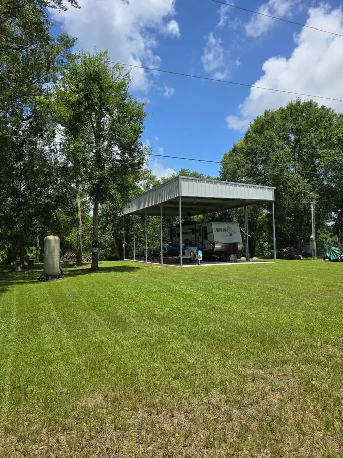 213 River Glen Drive, West Columbia, TX 77486 - #2