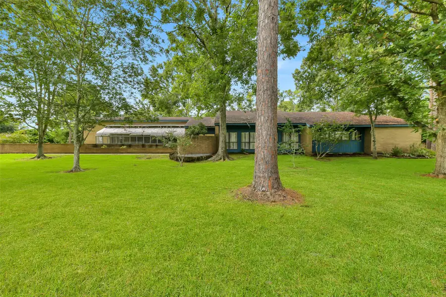 1102 Cowards Creek Drive, Friendswood, TX 77546 - #2