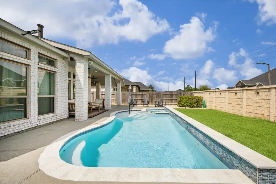 28710 Wildthorne Court, Katy, TX 77494 - Image #2