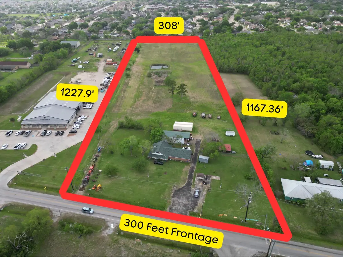 2319 W Cedar Bayou Lynchburg Road, Baytown, TX 77521 - #1