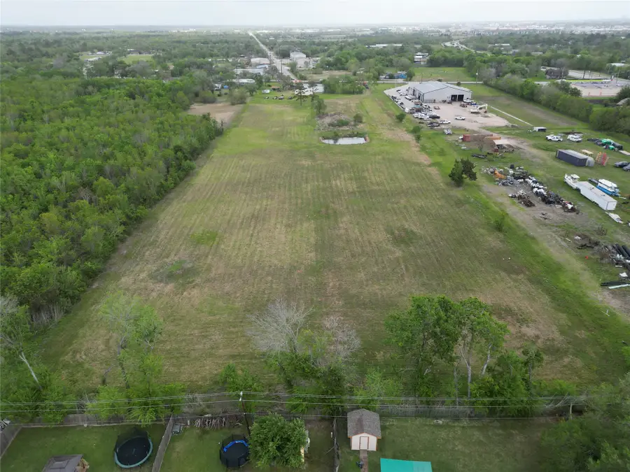 2319 W Cedar Bayou Lynchburg Road, Baytown, TX 77521 - #3
