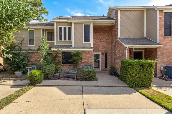 3822 Knollcrest Drive, Montgomery, TX 77356