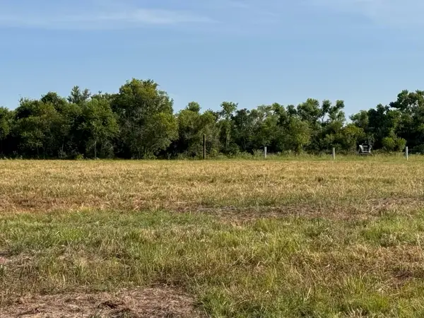 Tract 2 Kveton, Cat Spring, TX 78933