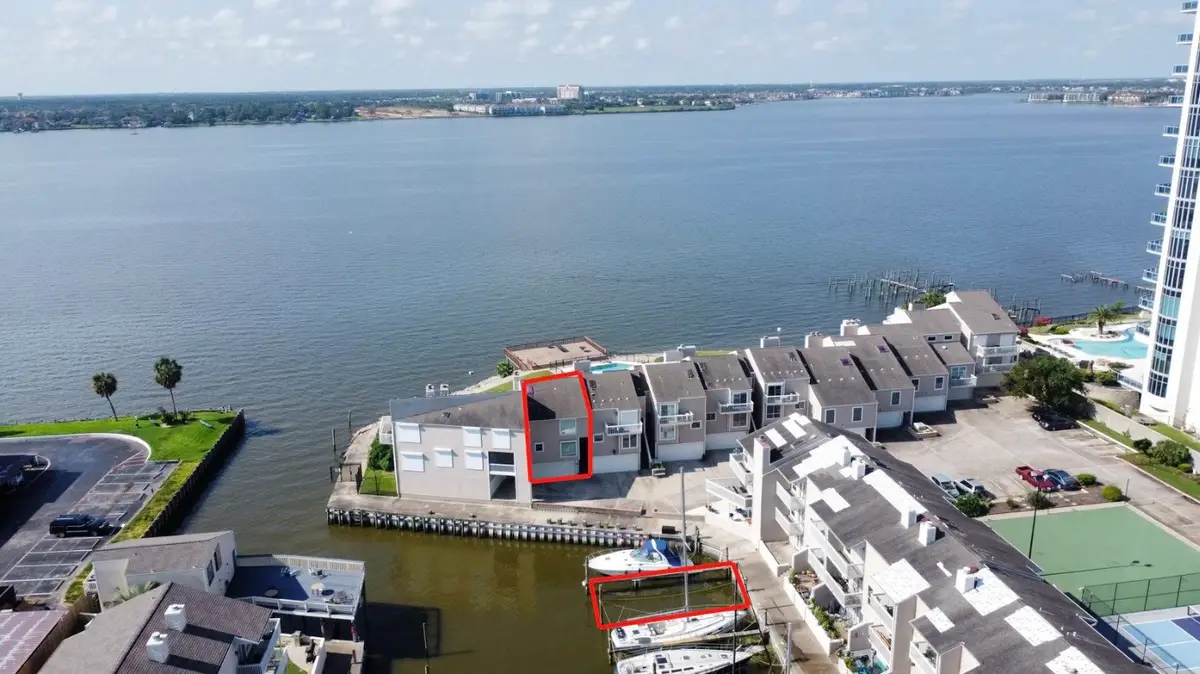 10 Mariner Village Drive, Seabrook, TX 77586 - #1