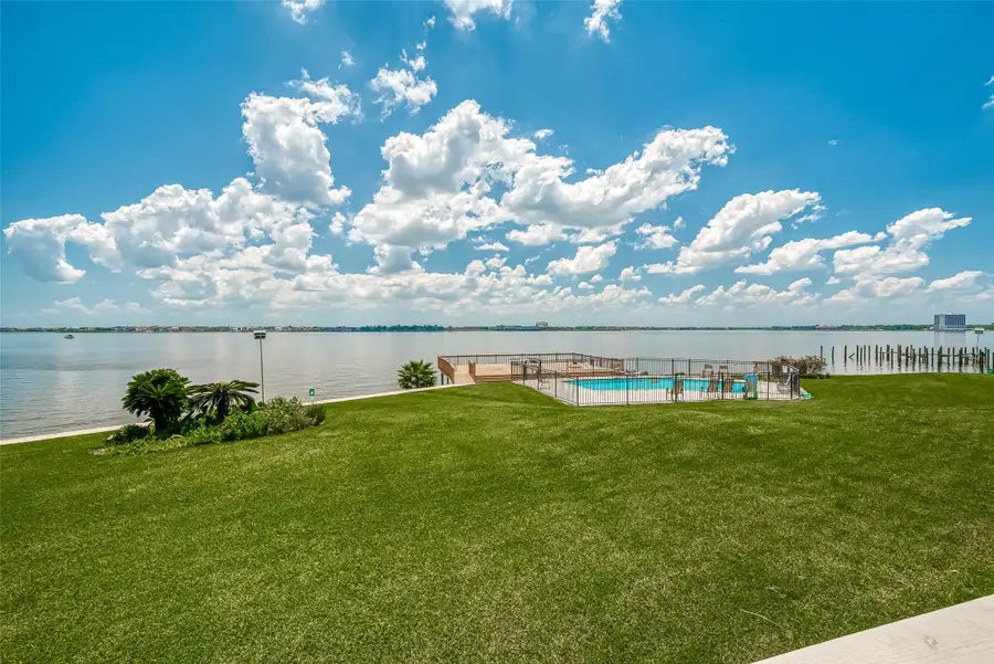 10 Mariner Village Drive, Seabrook, TX 77586 - #2