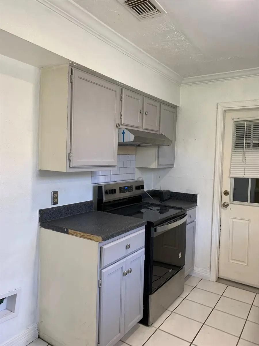 16319 Clearmont Drive, Houston, TX 77053 - #3
