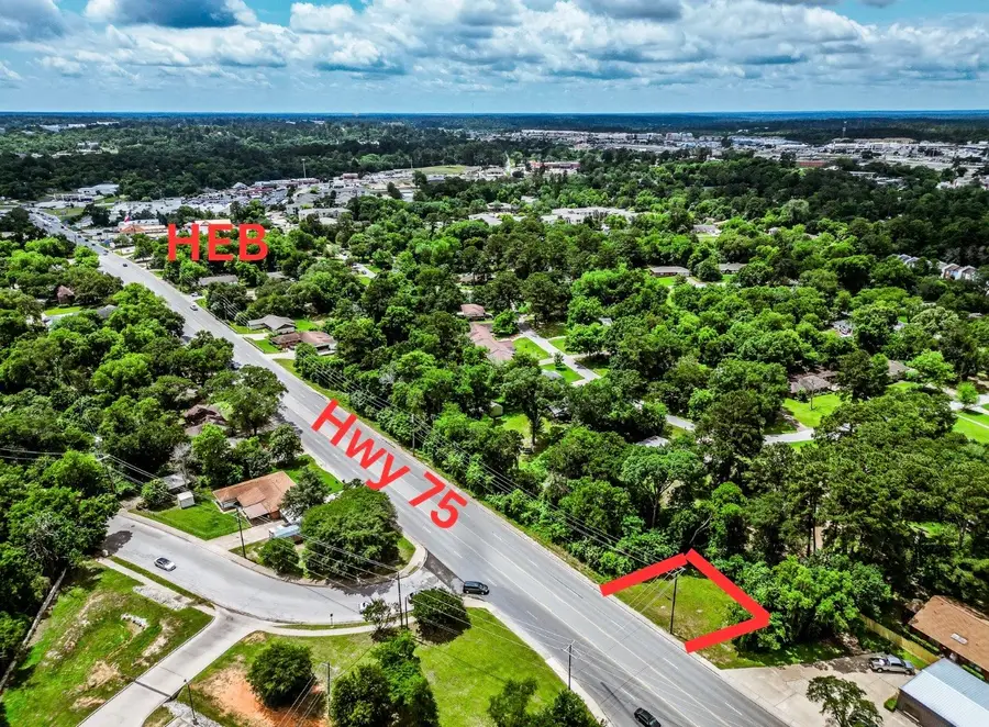 203 State Highway 75 N, Huntsville, TX 77320 - #2