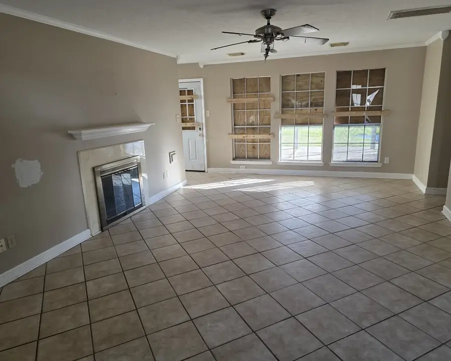 2611 Potomac Drive, League City, TX 77573 - Image #2