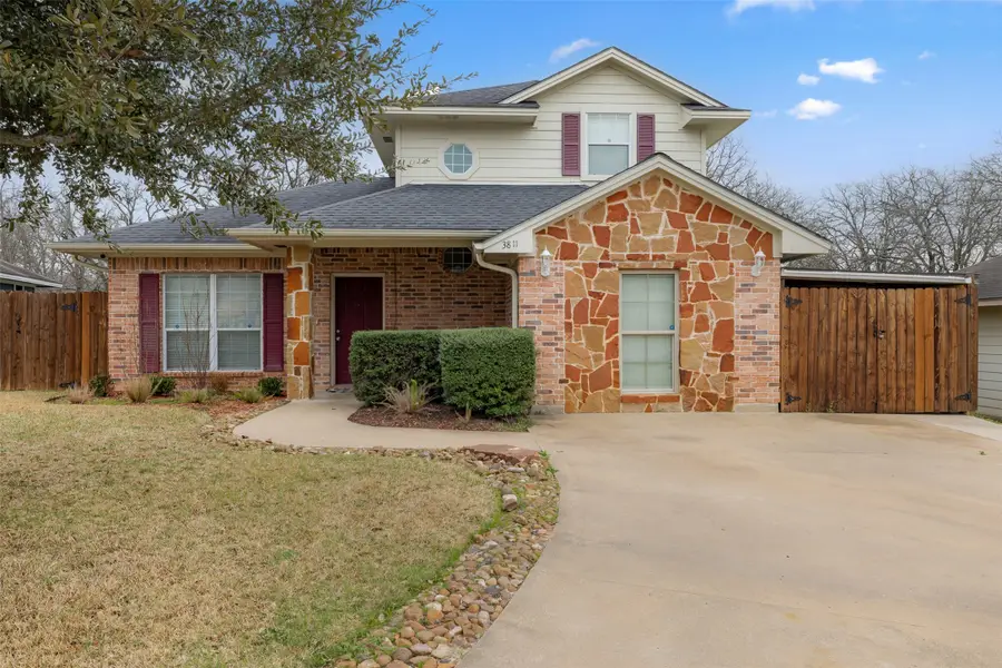 3811 Caleb Court, Bryan, TX 77803 - Image #2