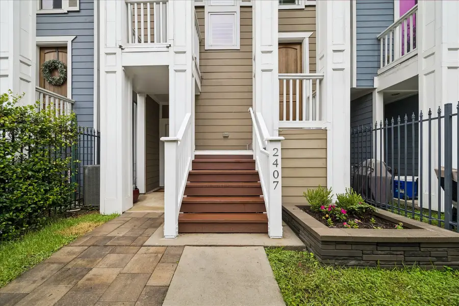 2407 Lawrence Street, Houston, TX 77008 - #2