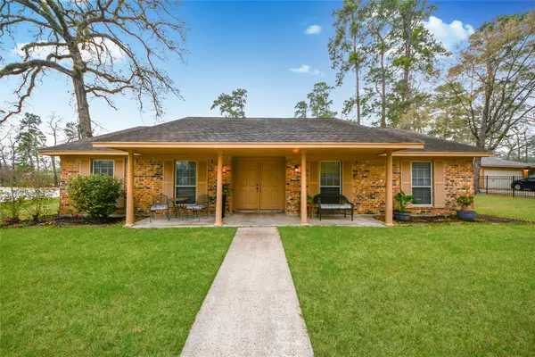 203 Ridgewood Drive, Spring, TX 77386