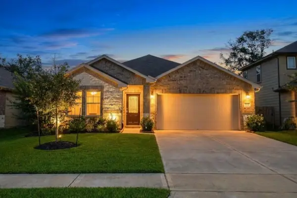 12821 S Winding Pines Drive, Tomball, TX 77375