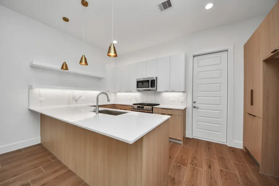 2216 Via Cami, Houston, TX 77051 - #3