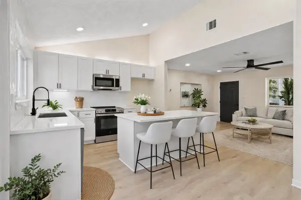 7810 Willow Mint Lane, Houston, TX 77086