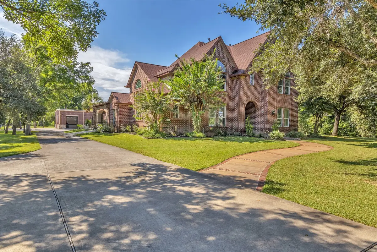 4910 Brookside Road, Brookside Village, TX 77581 - Image #1