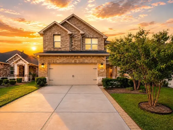 9245 Inland Leather Lane, Conroe, TX 77385