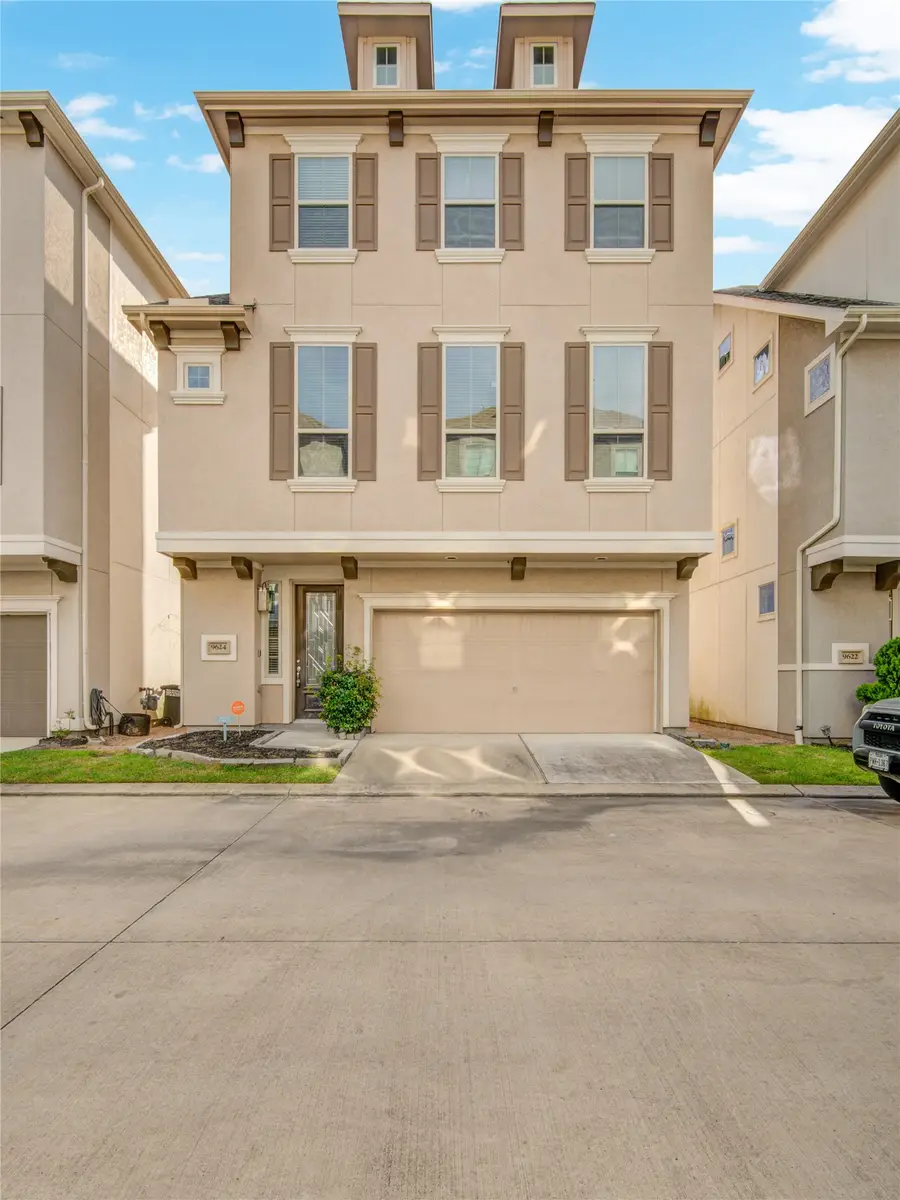 9624 Cambridge Manor Lane, Houston, TX 77045 - #2