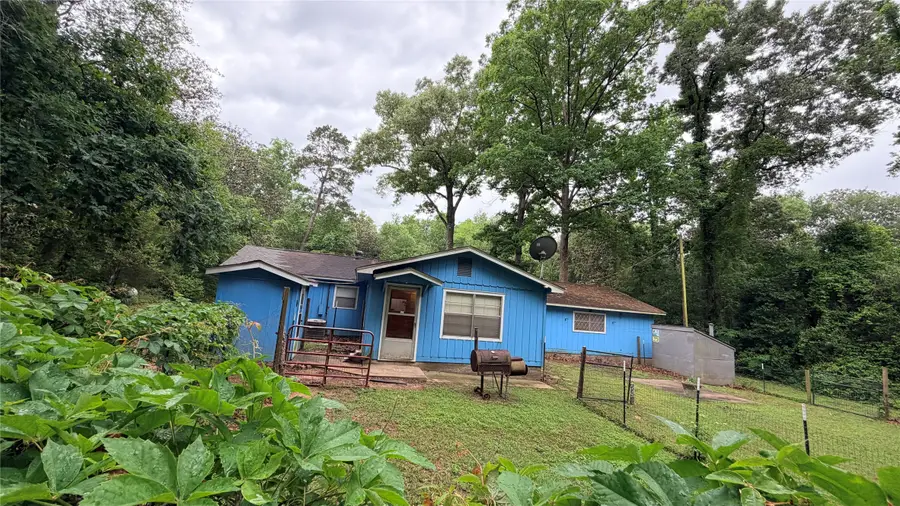 352 N George Jones Road, Livingston, TX 77351 - #3