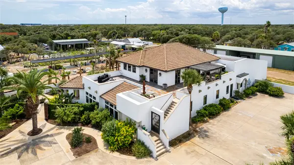 1703 Highway 35 S, Rockport, TX 78382