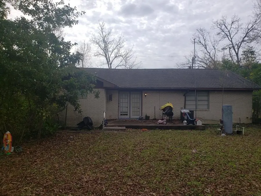 5915 Albert Drive, Houston, TX 77396 - #3