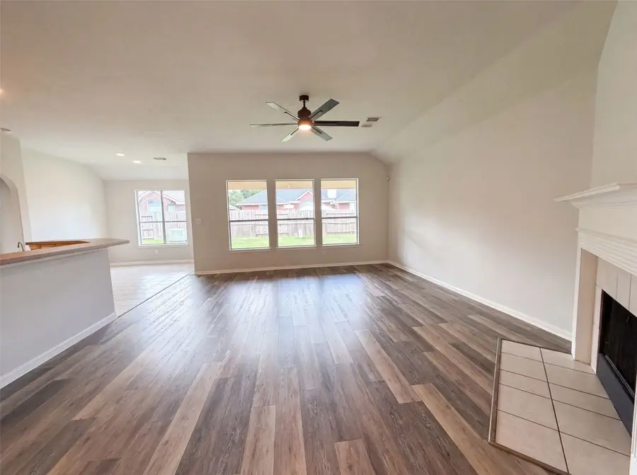 5704 Shady Hollow Court, Rosharon, TX 77583 - #3