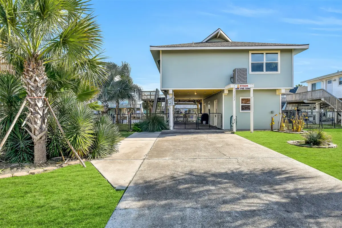 23007 Lunes Street, Galveston, TX 77554 - Image #1