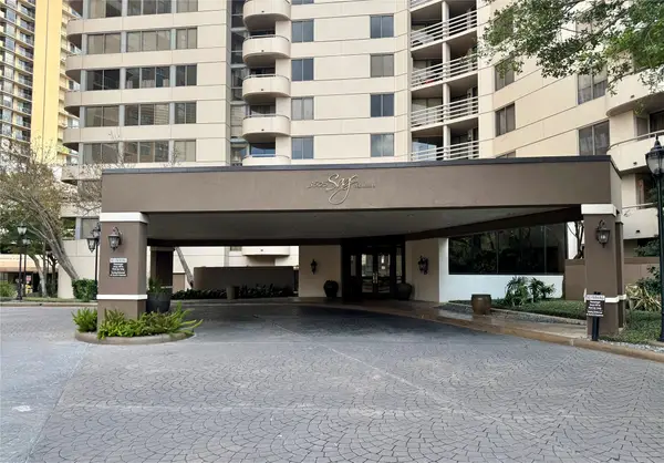 3525 Sage Road #813, Houston, TX 77056