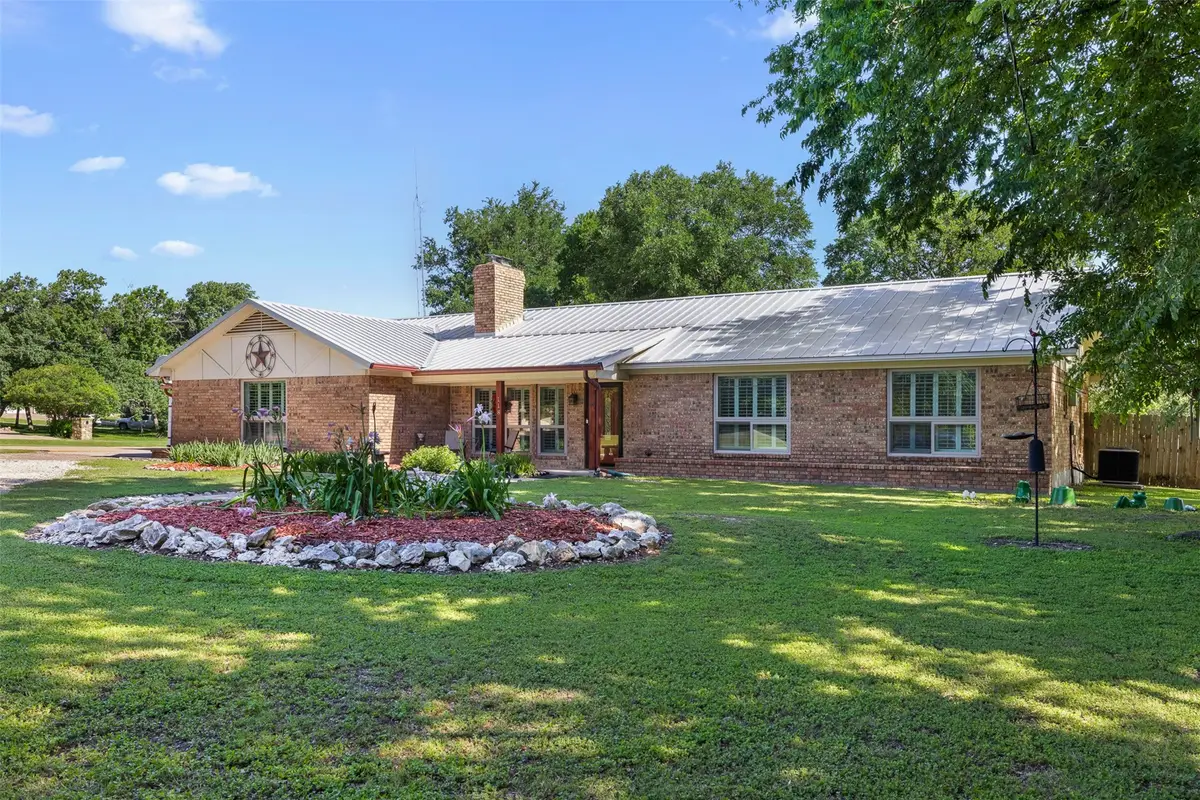 118 Deer Trail, Bruceville, TX 76630 - #1