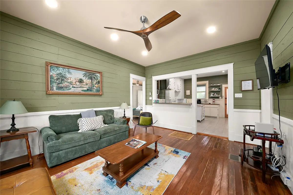 1112 17th Street, Galveston, TX 77550 - #1