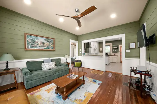 1112 17th Street, Galveston, TX 77550