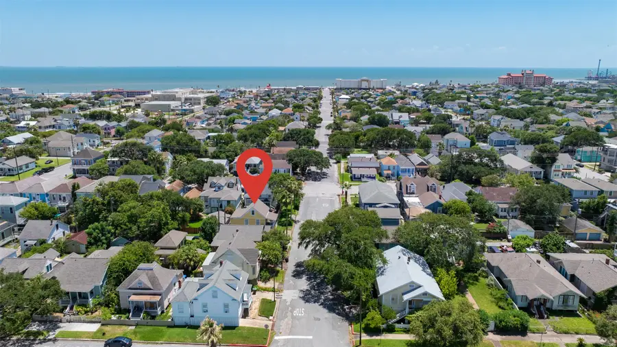1112 17th Street, Galveston, TX 77550 - #2