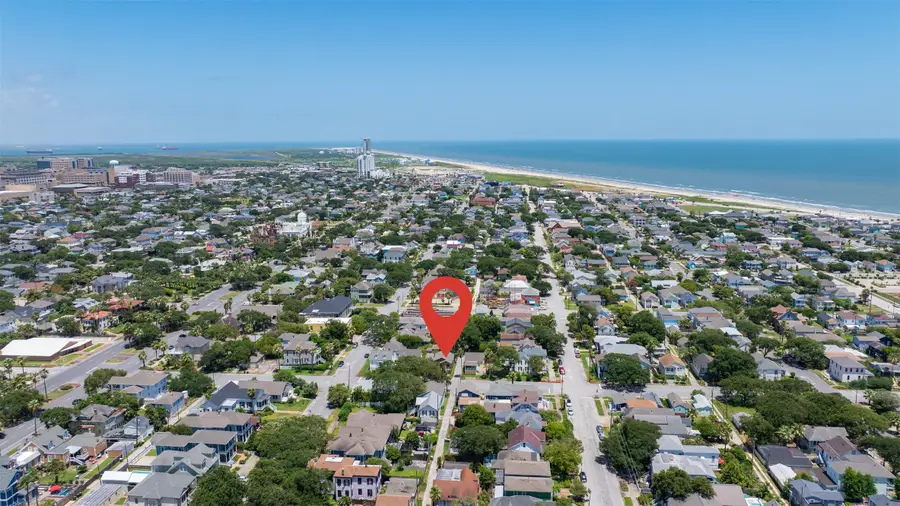 1112 17th Street, Galveston, TX 77550 - #3