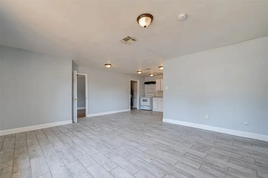 5859 Westover Street, Houston, TX 77033 - #3
