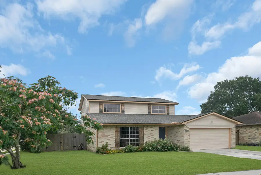 302 Morningside Drive, League City, TX 77573 - #2