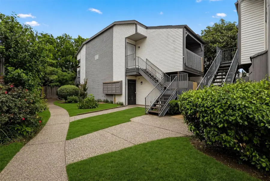 7200 Clarewood Drive #1700, Houston, TX 77036 - #2