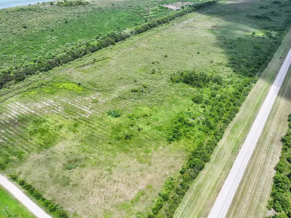 2961 Broadway, Port Bolivar, TX 77650