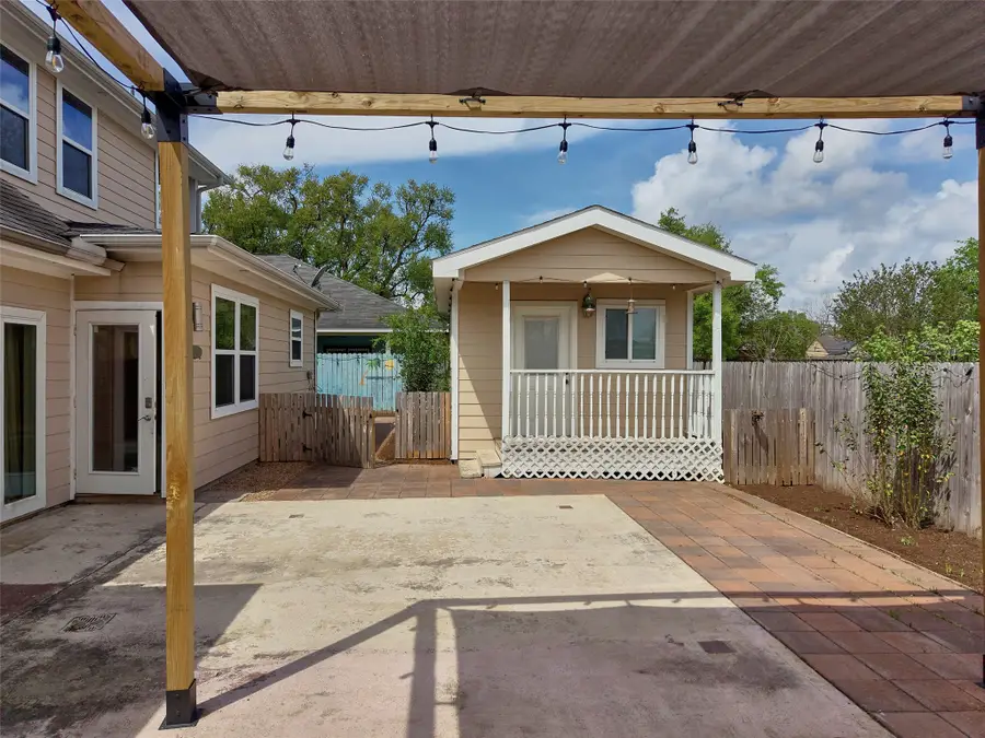 4219 Redbud Street Sw, Houston, TX 77051 - #3