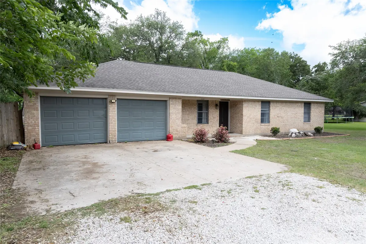 201 Fm 1160 Road, Louise, TX 77455 - #1