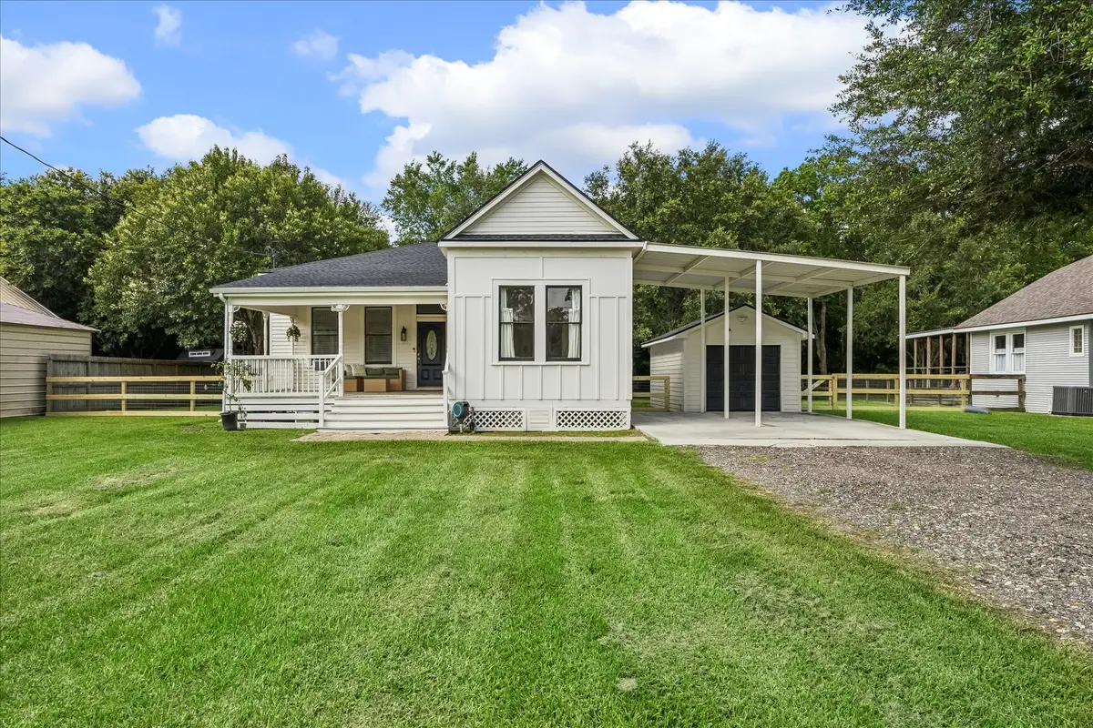 7210 King Street, Manvel, TX 77578 - #1