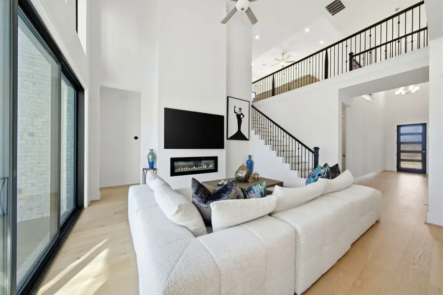 10614 Kingston Spring Drive, Missouri City, TX 77459 - #2