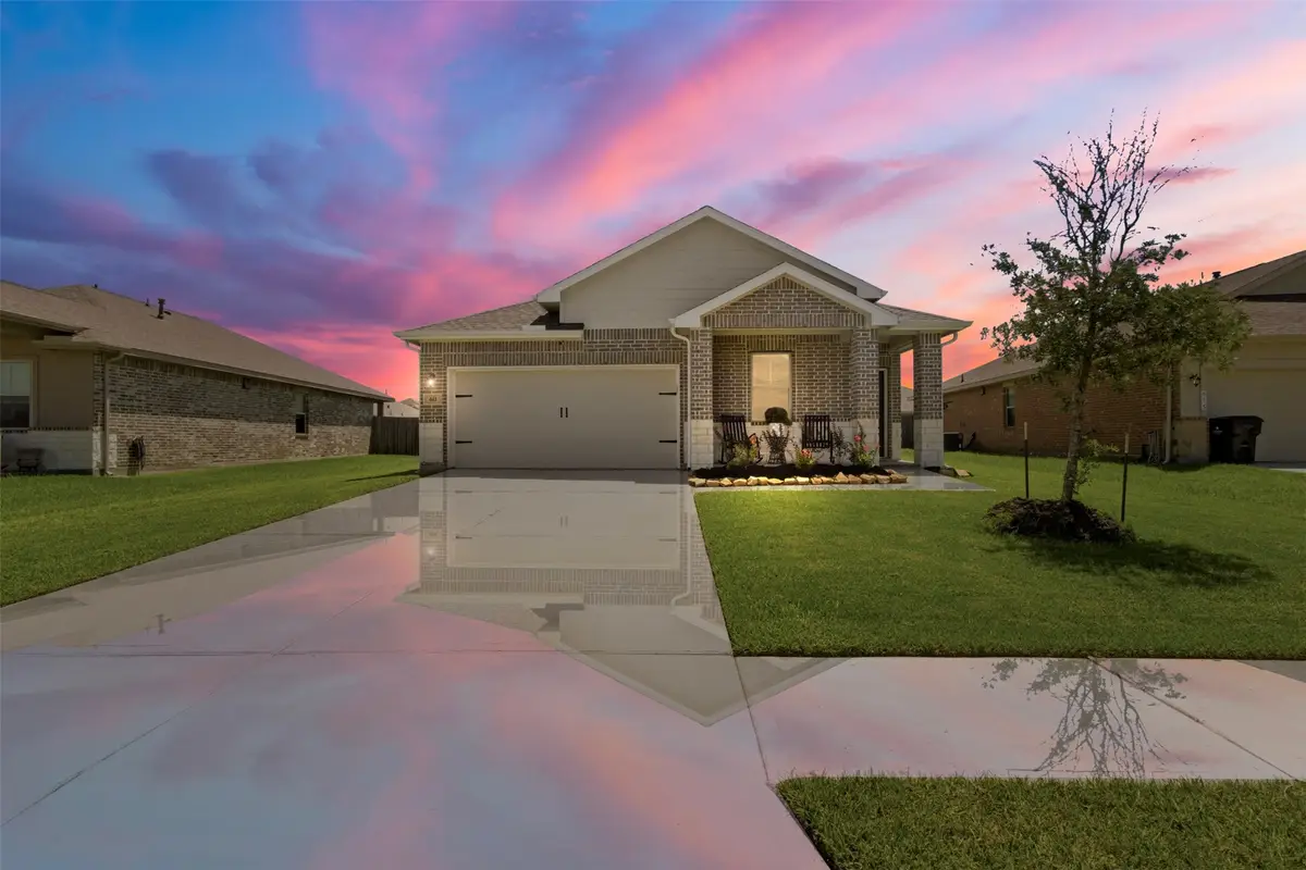611 Walnut Branch Drive, Baytown, TX 77523 - #1