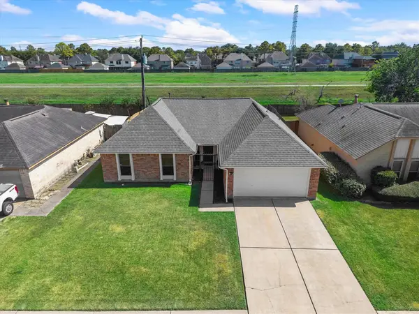 14219 Swanfield Drive, Houston, TX 77083