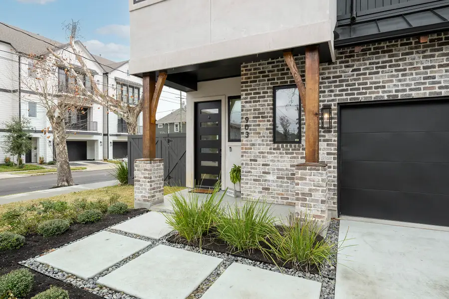 903 E 25th Street, Houston, TX 77009 - #2