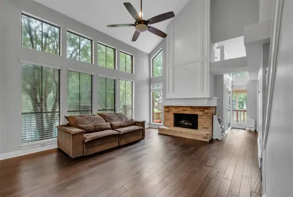 12853 Kingsbridge Lane, Houston, TX 77077