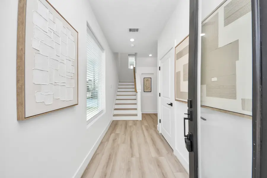 7723 Hammerly Boulevard #D, Houston, TX 77055 - #3