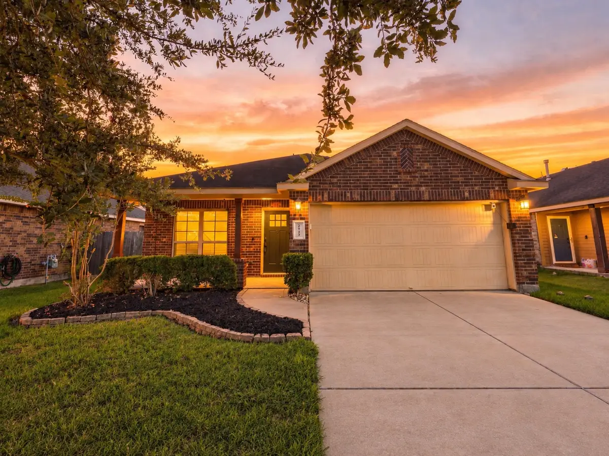 2913 Landing Edge Lane, Texas City League City, TX 77539 - #1