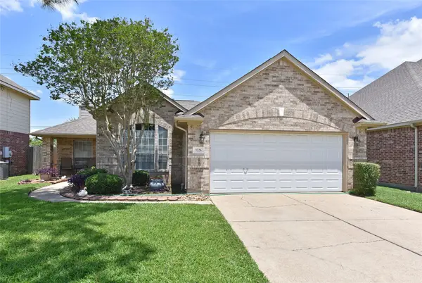 3226 Stratford Pointe Drive, Sugar Land, TX 77498